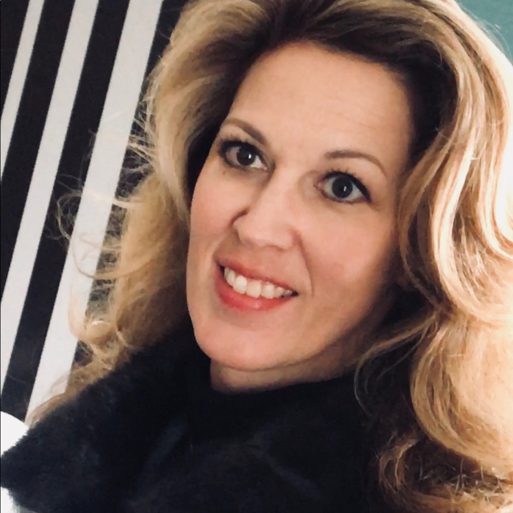 Meet your Posher, Melanie